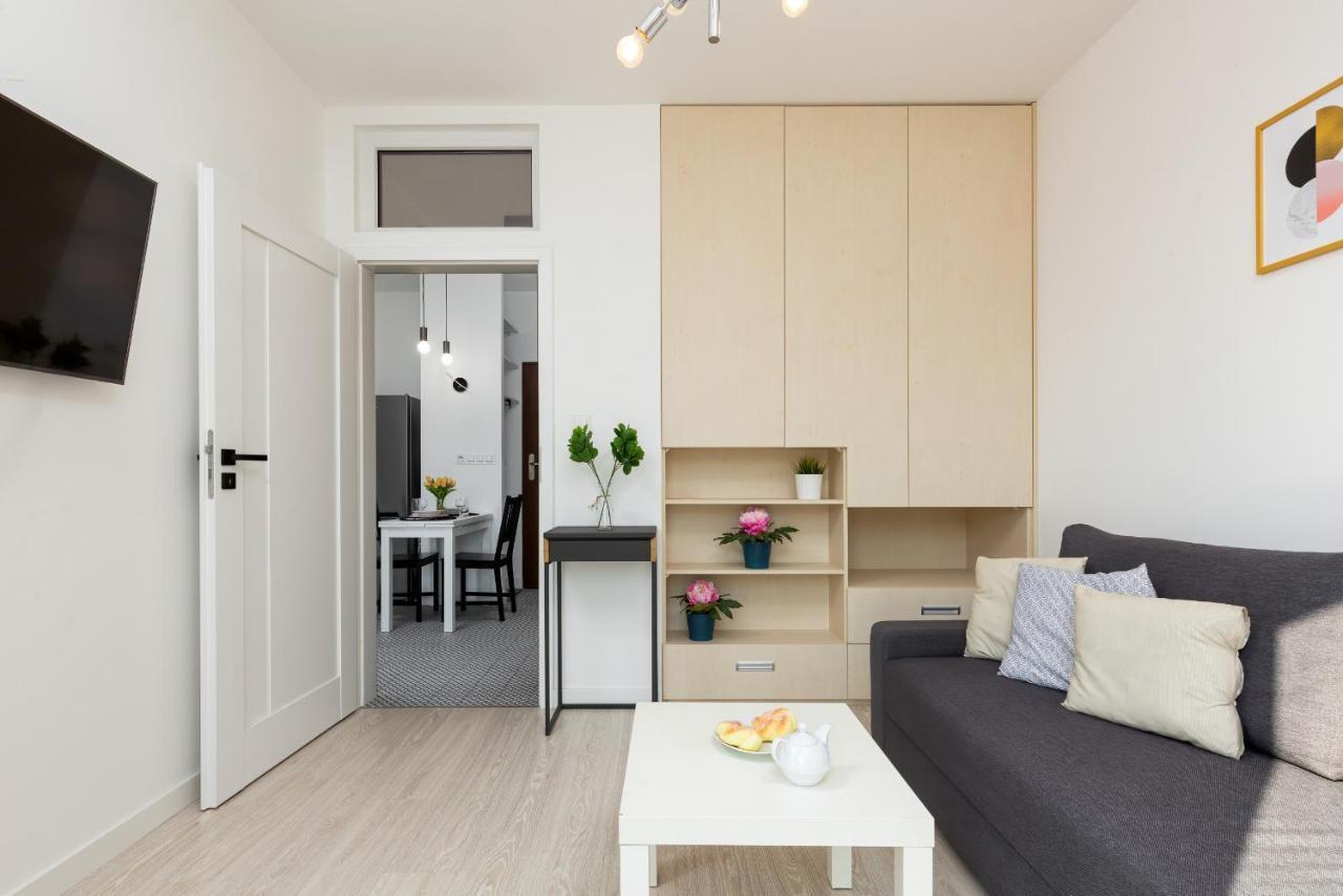 Metro Bielany Apartments By Noclegi Renters Warszawa Eksteriør bilde