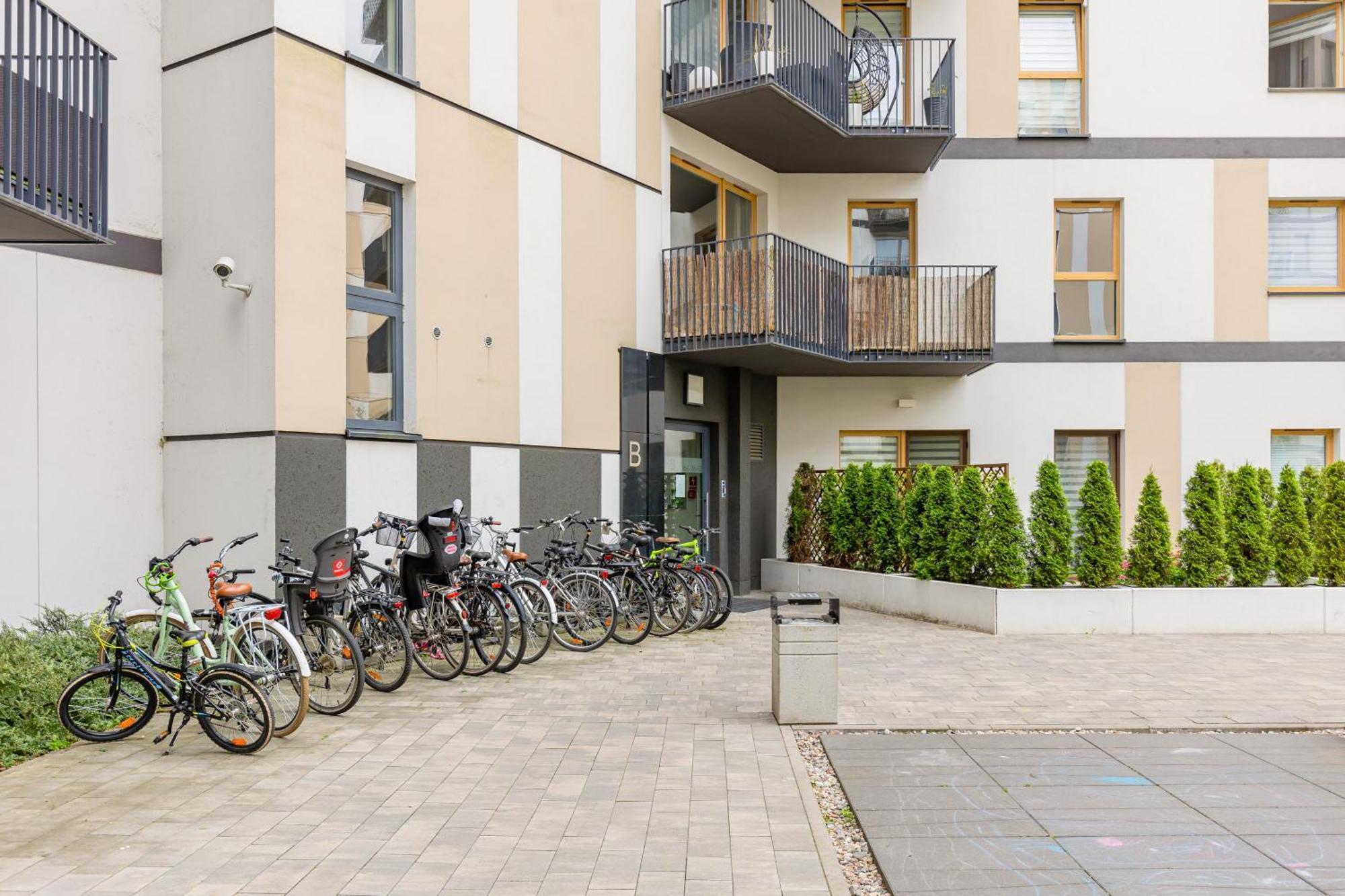 Metro Bielany Apartments By Noclegi Renters Warszawa Eksteriør bilde